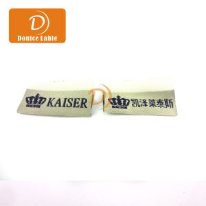 泳裝和沙灘裝的高密度定制織嘜