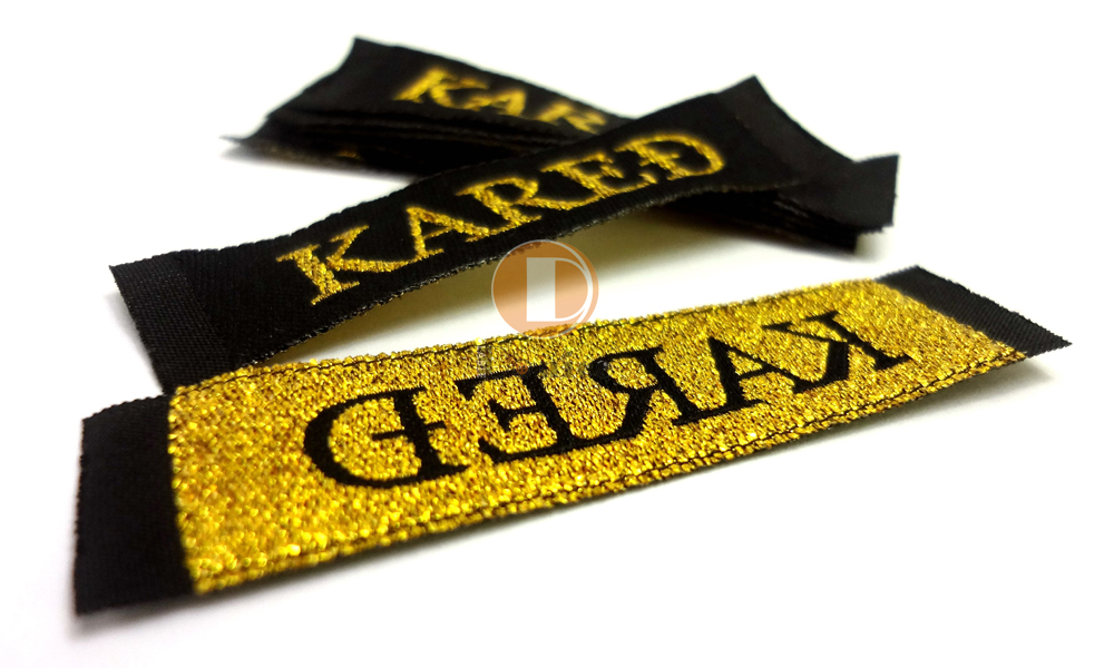 企業(yè)服裝的專業(yè)織嘜標(biāo)簽